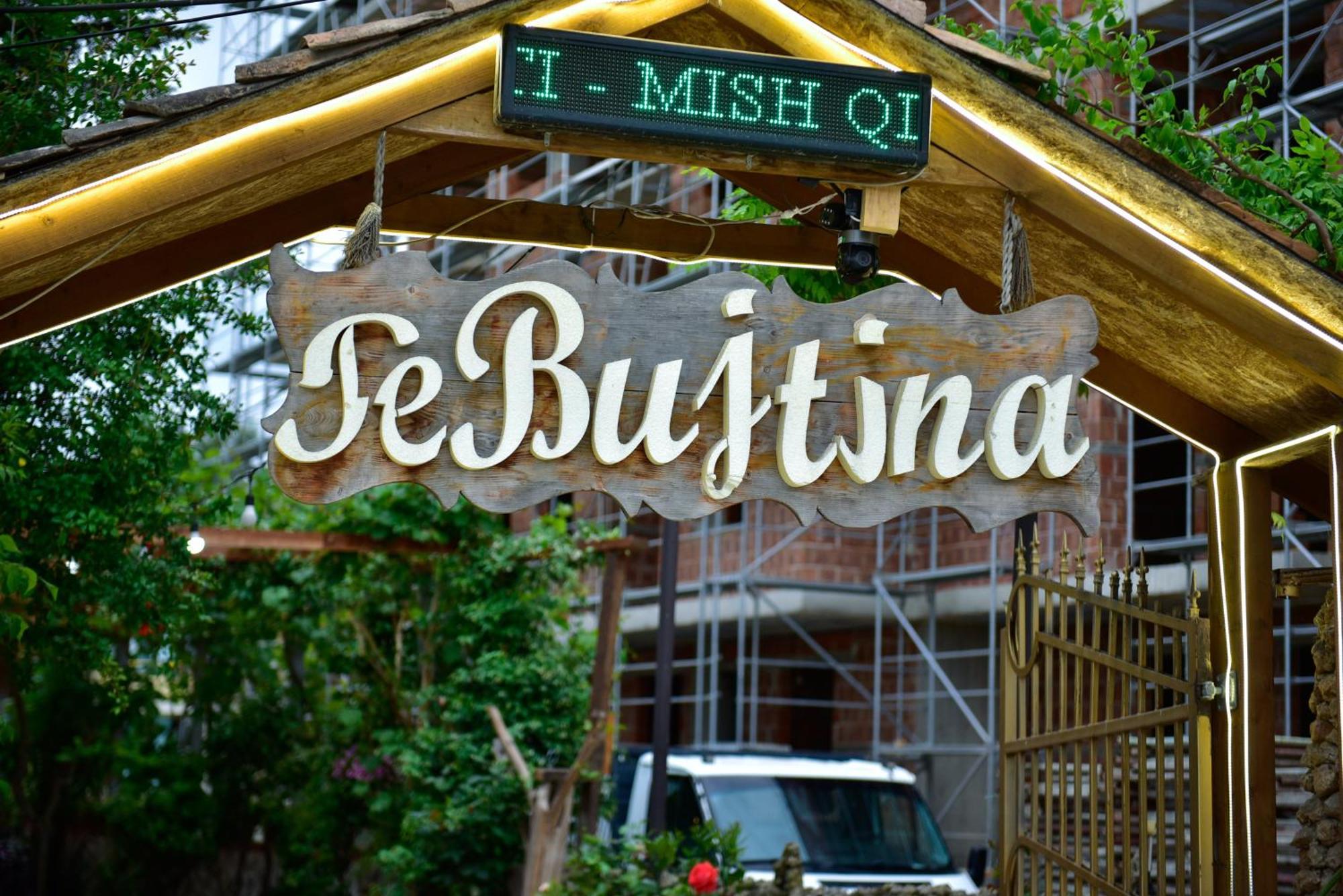 Te Bujtina Hotel- Cozy Stay With Traditional Breakfast Near Beach Golem  Extérieur photo